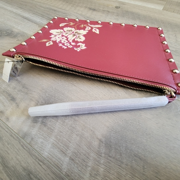 Red Clutch Wristlet Handbag - Picture 6 of 12